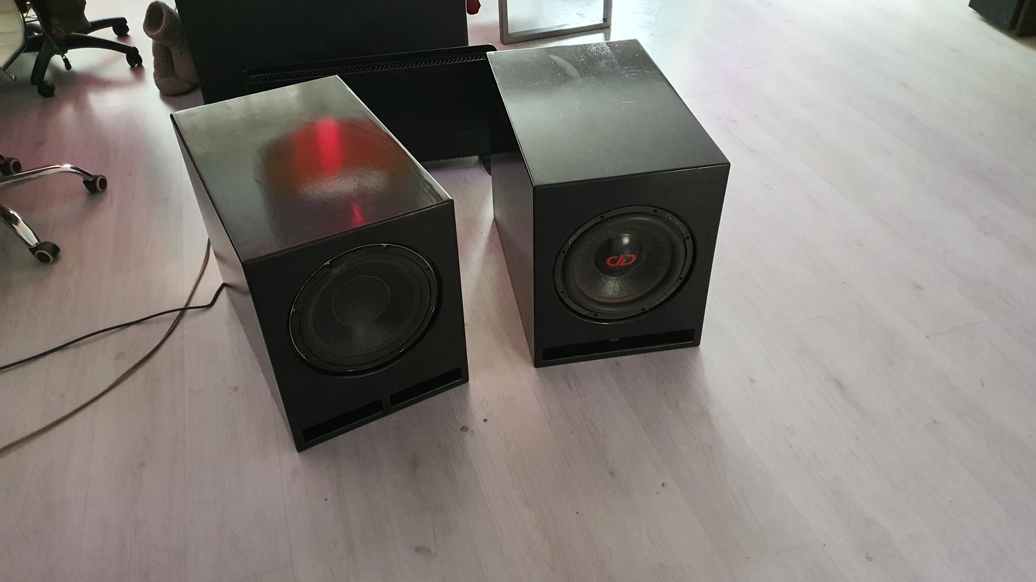 Compact Bass Modules