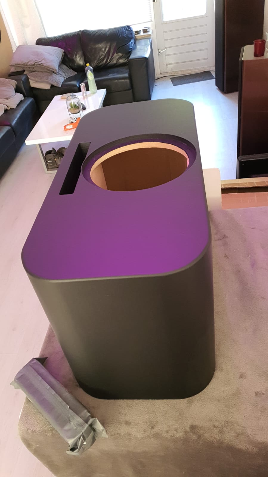 Witte maatwerkbehuizing